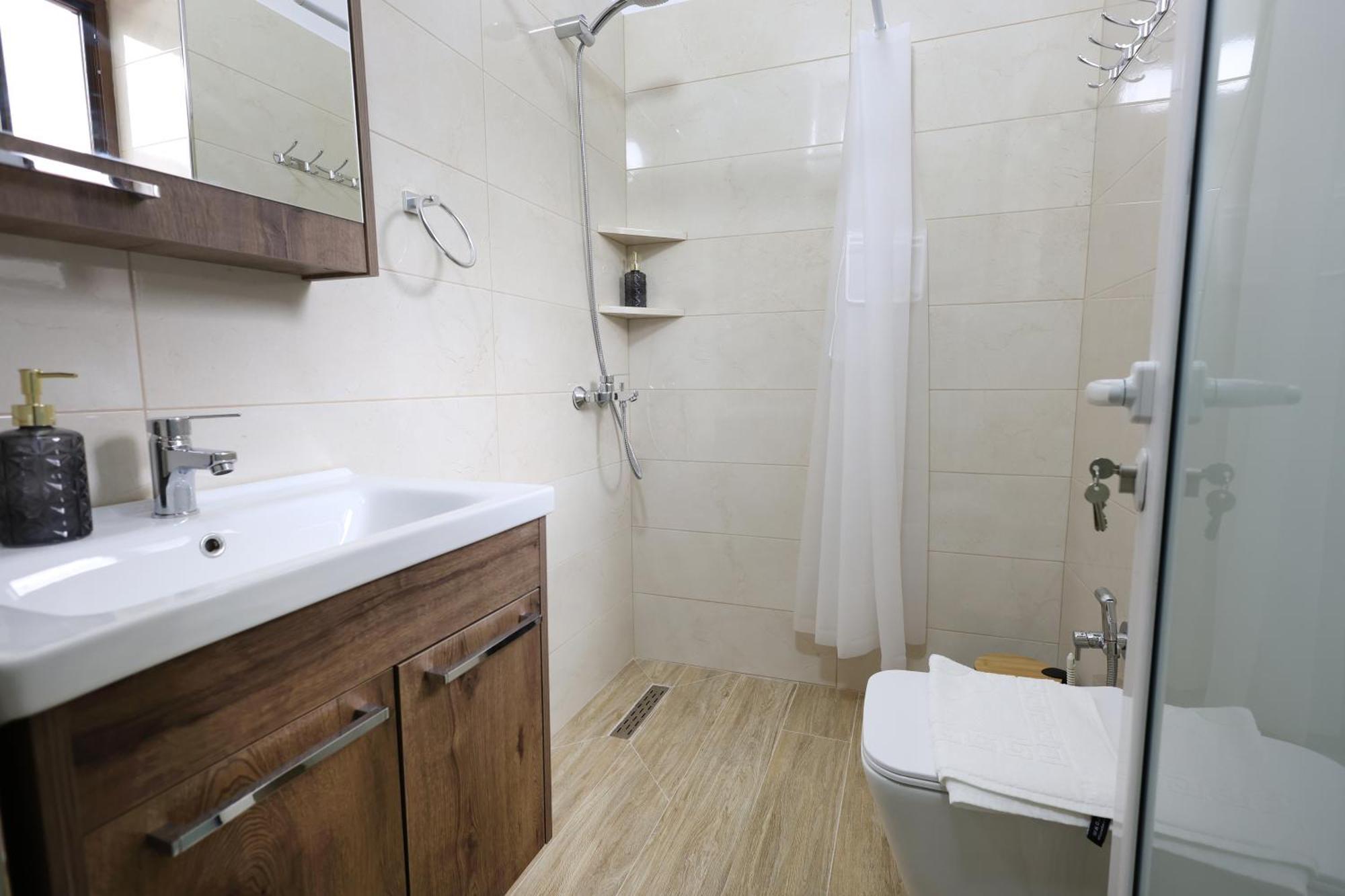 Hotel Vila Vreko B&B Берат Экстерьер фото