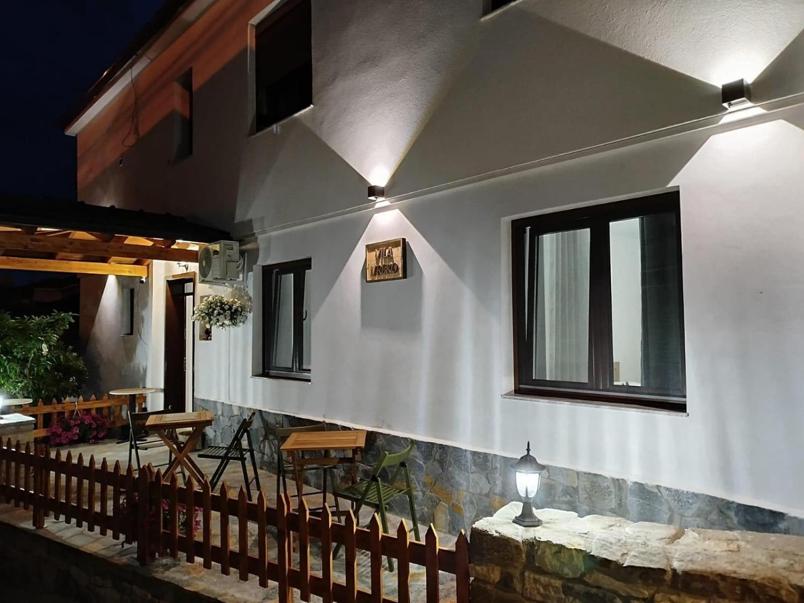 Hotel Vila Vreko B&B Берат Экстерьер фото